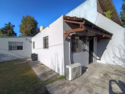 Casa en Venta Excelente acceso De Vicenzo Grande