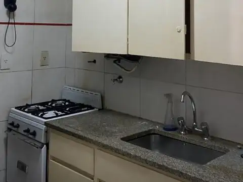 French 2700, Piso PB