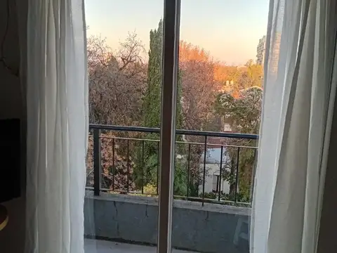 Departamento en Alquiler Temporal con 1 cocheras