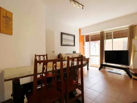 VENTA 2 AMBIENTES LUMINOSO EN PISO ALTO