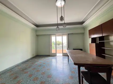 Depto Tipo Casa 4 ambientes con 1 baño