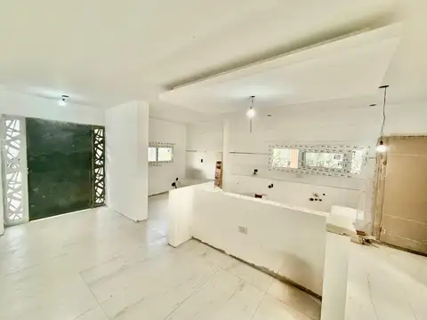 VENTA CASA Lagos de Canning A ESTRENAR