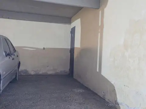 VENTA DE COCHERA EN PB EN EXCELENTE UBICACIÖN 