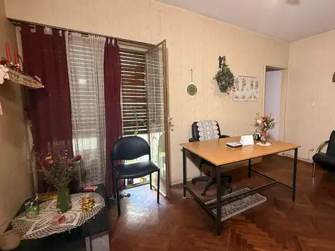 VENTA 2 AMBIENTES MONSERRAT