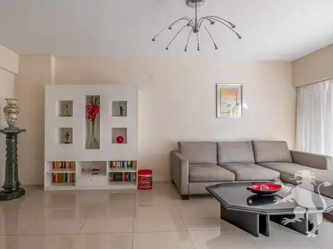 Departamento 4 ambientes con 2 baños