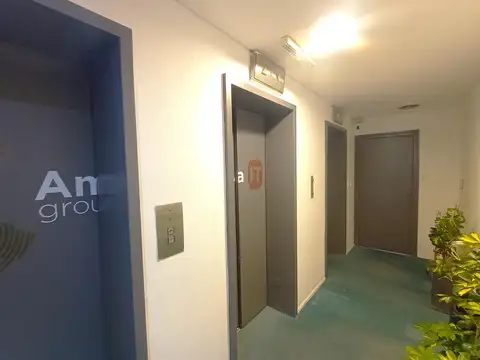 Oficina 2 ambientes con 1 baño