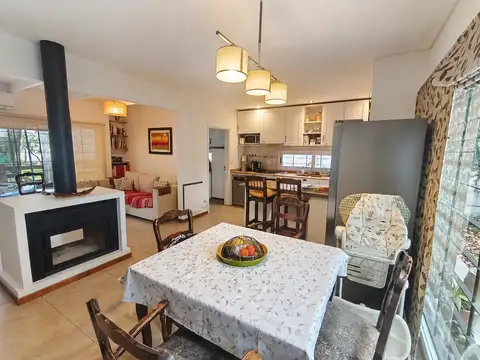 Oportunidad Moderna casa en venta en Manuel Alberti APTO CREDITO