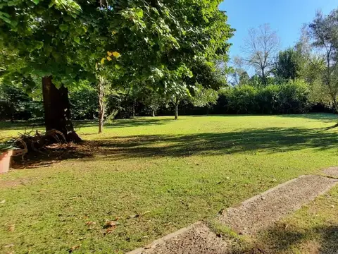 Las Acacias