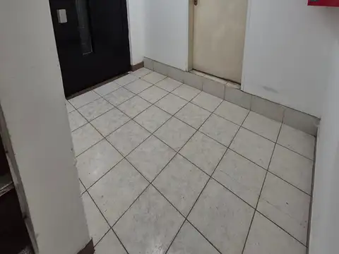 Humberto 1 1100, Piso 3