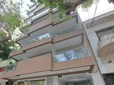 Avenida Díaz Vélez 5400