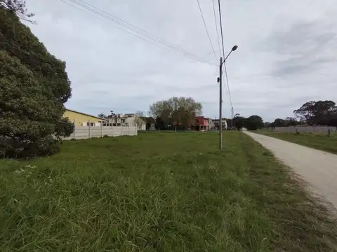 BARRIO PLAYA LOS LOBOS : LOS PESCADORES 500