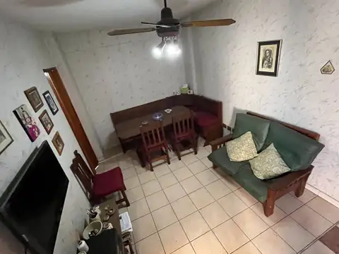 Departamento semipiso  2 ambientes en VENTA - Zona BOEDO-