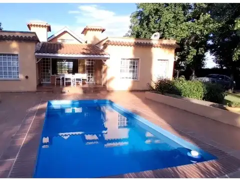 CASA EN ALQUILER. BARRIO PARQUE LA VERDAD. RUTA 39. EXALTACIÓN DE LA CRUZ