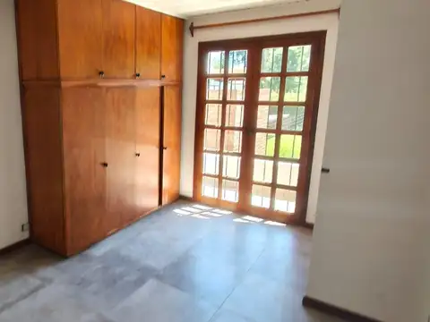 Casa en Alquiler al Este