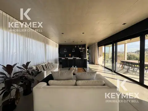 Casa en Venta en City Bell, USD 300.000