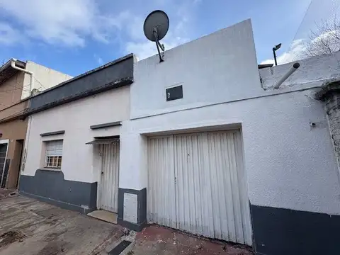 Casa - Venta - Argentina, Avellaneda - FALUCHO 1925