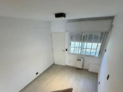 Depto Tipo Casa en Venta 30 años