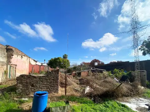 Terreno en Venta 76  mts Fondo