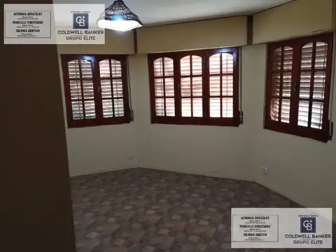Casa 3 ambientes con 4 baños