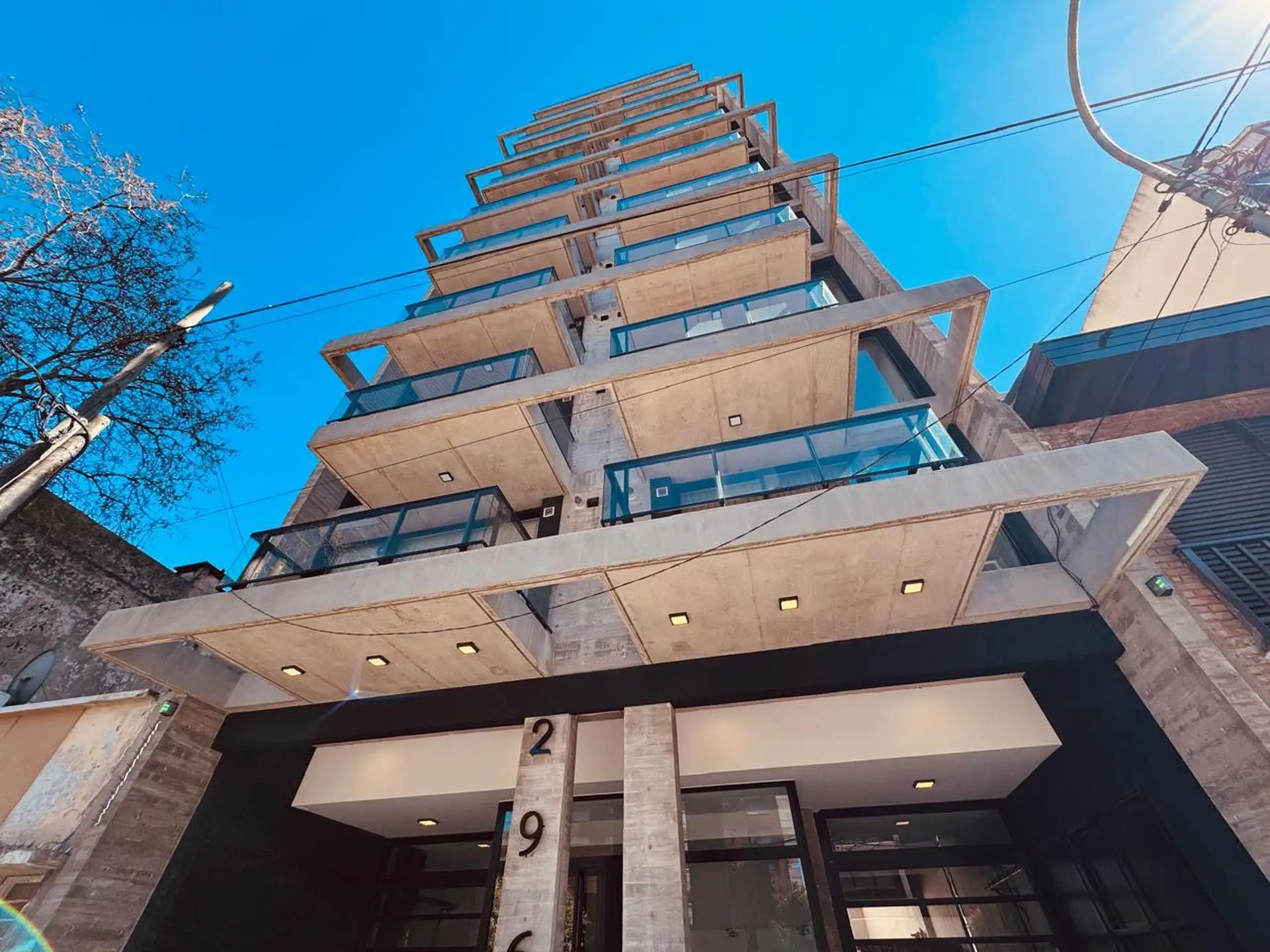 Departamento de dos ambientes con cochera, 69m² — Chauvin
