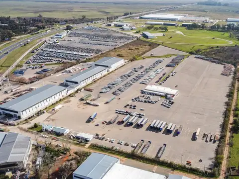 Terreno en Venta de 235645,0 m2