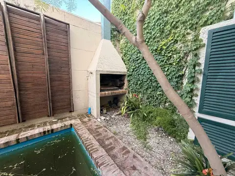 Depto Tipo Casa en Venta de 2 dormitorios