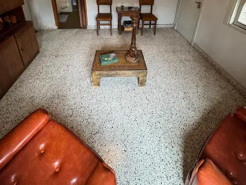 Casa en Venta en Berazategui, USD 49.000