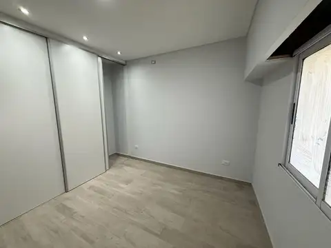 Depto Tipo Casa 4 ambientes con 1 baño