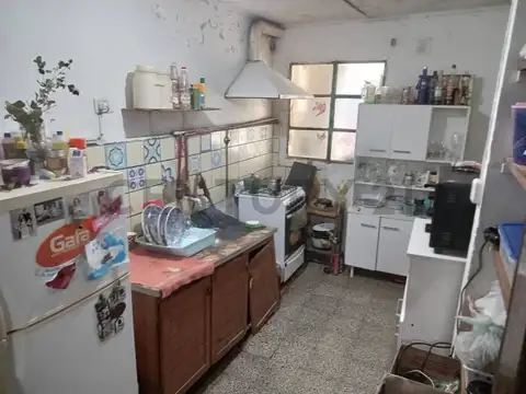 25 1200, Piso 0