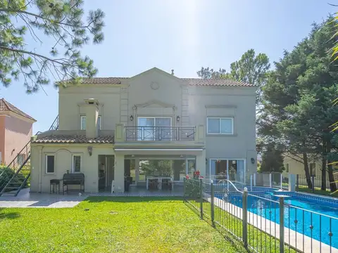 CASA 6 AMBIENTES PISCINA VISTA A GOLF SAINT THOMAS