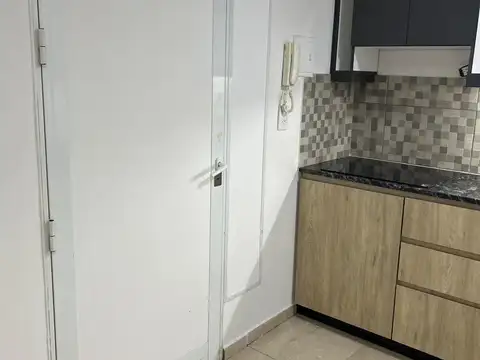 Depto Tipo Casa 2 ambientes con 1 baño