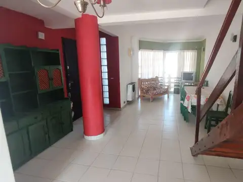 Departamento de 4 ambientes en Pleno centro de Chiozza!!.