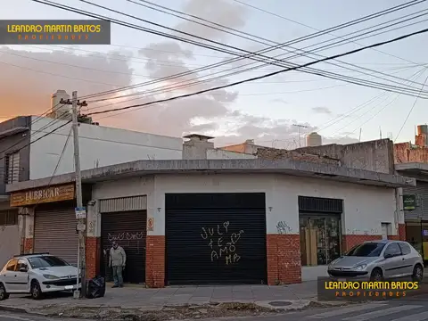 Local en Venta 30 años