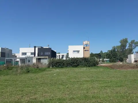 Lote. 487 entre 137 y 138. Escritura. Quintas de Marquez