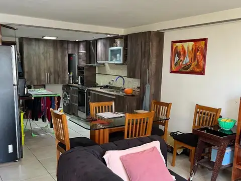 Departamento 3 ambientes con 2 baños