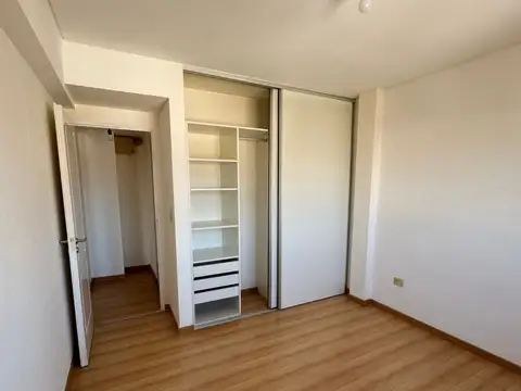 Departamento en Venta en Zarate, USD 75.000