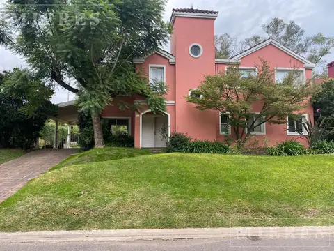 Casa en venta en Las Araucarias, Pilar