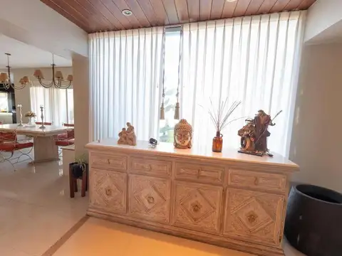 VENTA CASA DOS DORMITORIOS ROLDAN