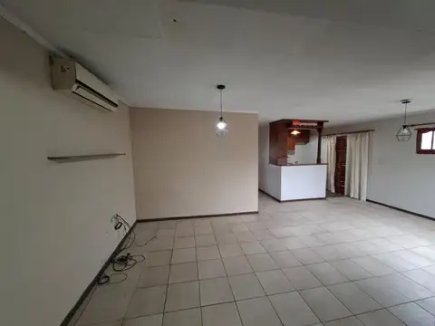 Iriondo 2200, Piso 01