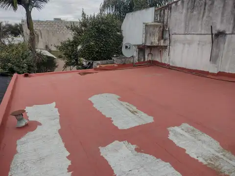 Depto Tipo Casa en Alquiler 40 años