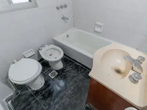 Departamento 3 ambientes con 1 baño
