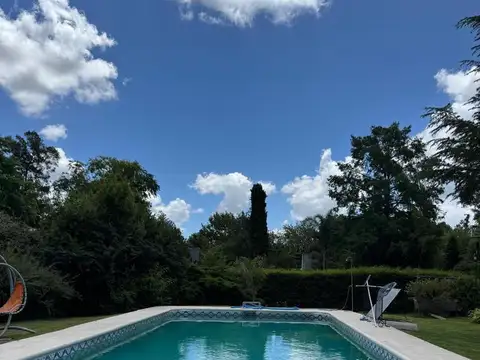 Casa en Venta en Barrio El Cazador