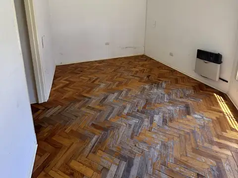 fray justo sarmiento  al 4000