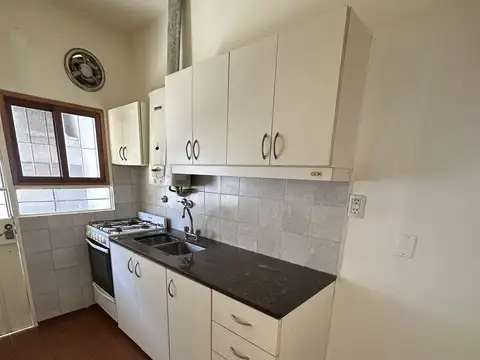 Casa en Alquiler de 1 dormitorio