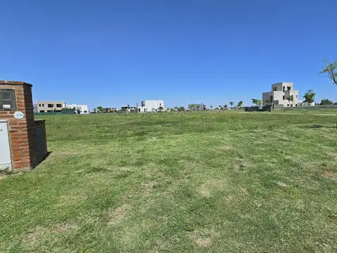 Puertos de Escobar, Riveras