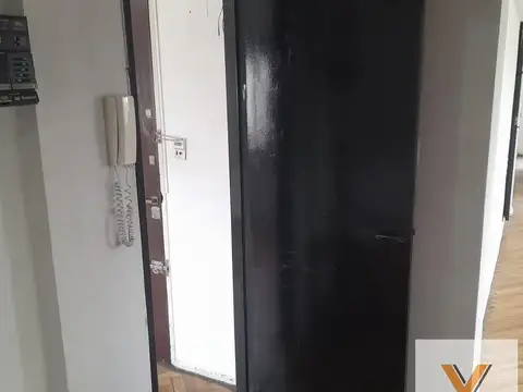 Departamento 6 ambientes con 1 baño