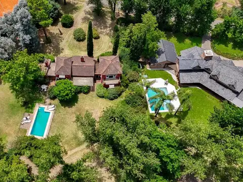 Casa 6 ambientes con 3 baños