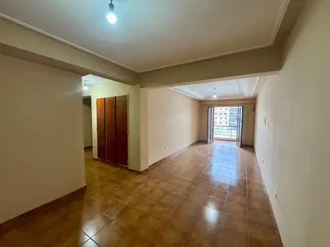 VENTA DPTO 2 DORMITORIOS C/ COCHERA BARRIO NORTE