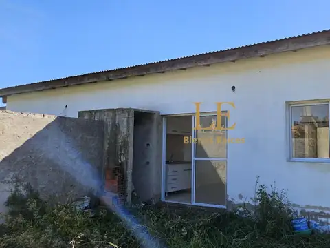 Departamento 5 ambientes con 2 baños