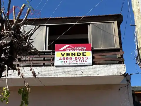 DEPARTAMENTO 2 AMBIENTES Y MEDIO EN VENTA – LOMAS DEL MIRADOR – AL FRENTE – MUY BUEN ESTADO